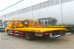 汤阴附近拖车救援搭电